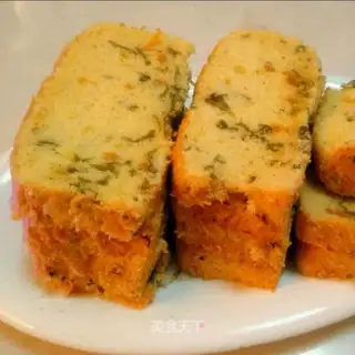 Meat pine cake