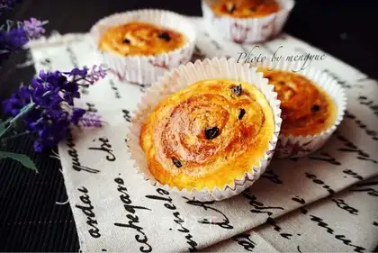 Black gallon cinnamon roll