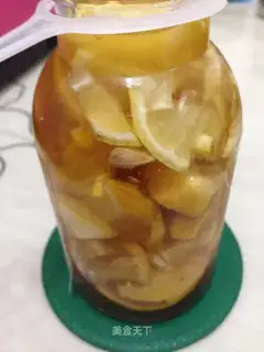Summer lemon honey