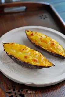 Cheese cream and potatoes