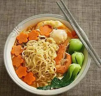 Cook noodles
