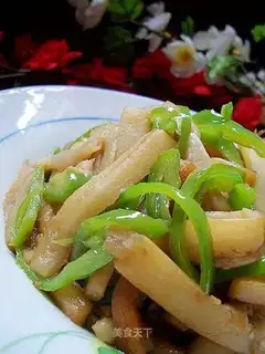 stir-fried shredded tomato with pepper