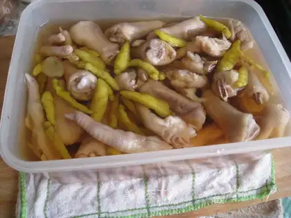 pickled chicken feet