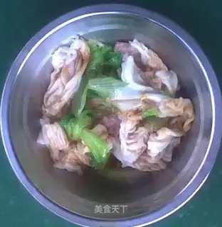 Steamed rice rolls with lean meat