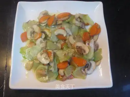 stir-fried mushrooms with baby vegetables