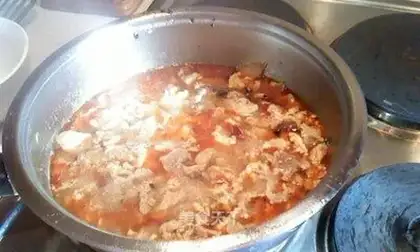 boiled pork slices