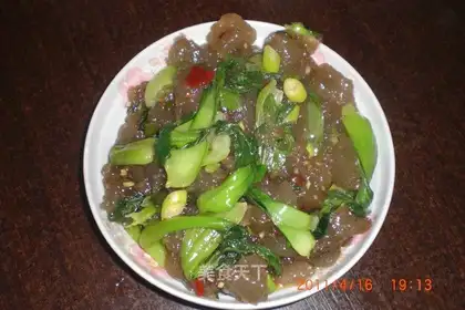 stir-fried sweet potato flour with green vegetables