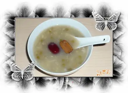 Snow ear mung bean glutinous rice porridge
