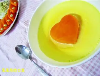 Steamed eggs with papaya