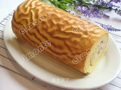 Tiger skin cake roll