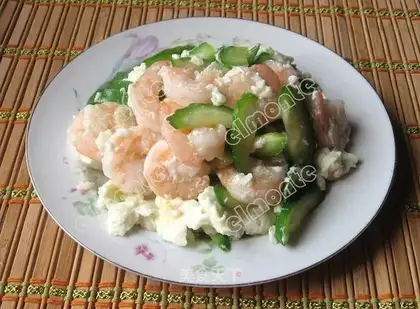stir-fried shrimp with egg white