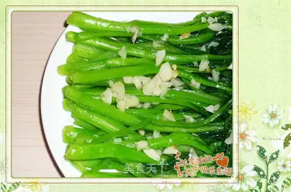 stir-fried rapeseed with garlic