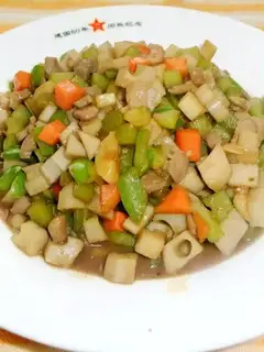 Stir fried lotus root