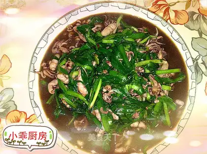 stir-fried leeks with sea rabbit