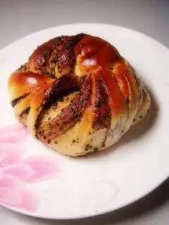 Brown sugar sesame pattern bread