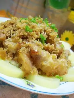 Steamed pork with potato flour