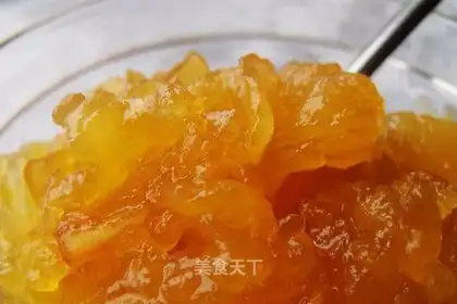 Homemade apple jam