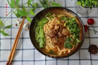 Big spicy beef noodles