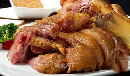 Sour sauce, pork feet