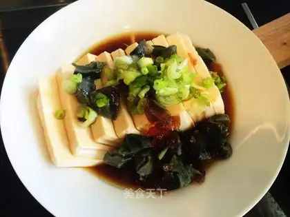 Eggs and tofu