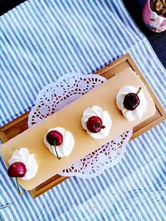 Original cream cake roll