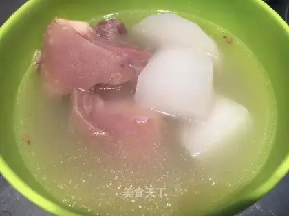 Fresh lamb soup