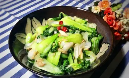 Shrimp-skin lilies