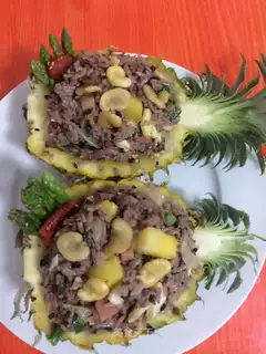 Black rice pineapple