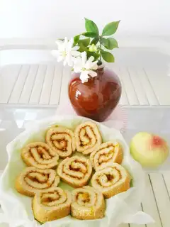 Jell-O, pecan roll