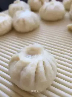 Bean meat buns