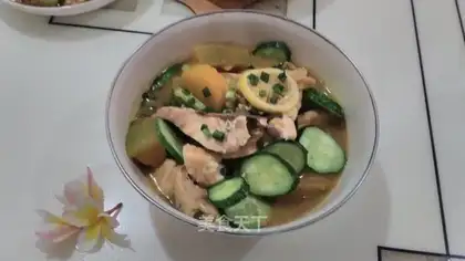 A wide-boiled fish