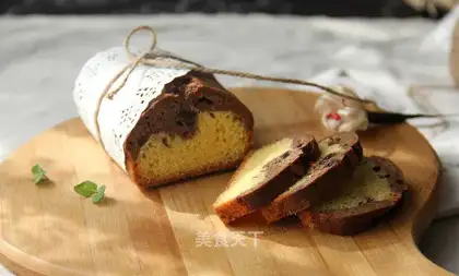 A pound cake