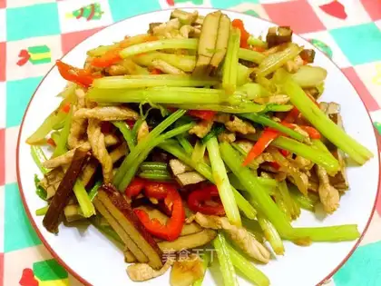 Celery beans with fried meat