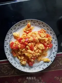 Tomato fried eggs