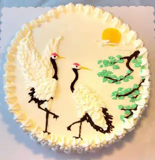 Pine crane birthday cake