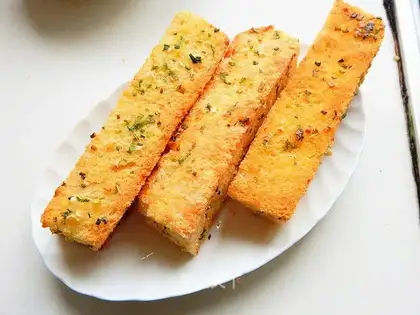 Garlic toast