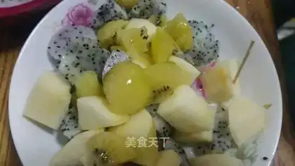walnut oil and fruit salad