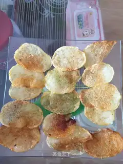 Fresh potato chips
