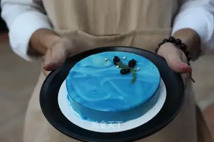 Mirror cake