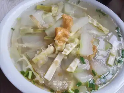 Pumpy melon soup