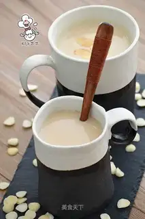 Almond walnuts
