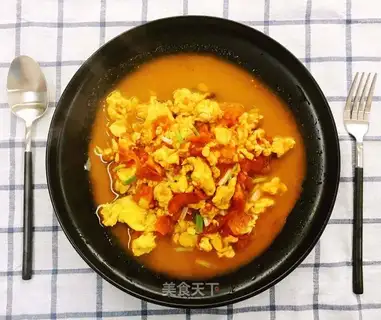 Tomato fried eggs