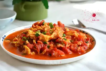Tomato fried eggs