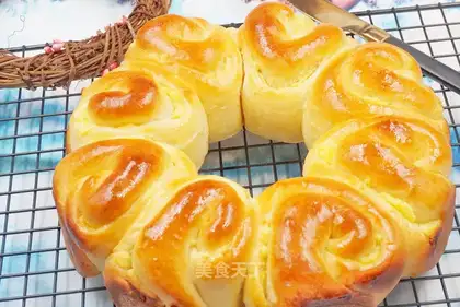 Milk, yellow bread