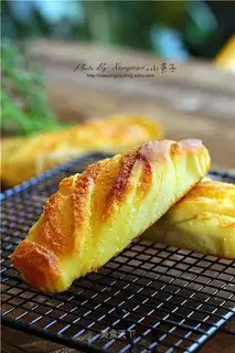 Sugar ol' coconut rolls