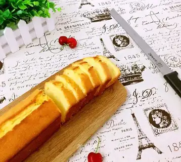 Lemon pound cake