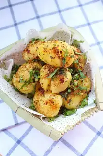 Scorched potatoes