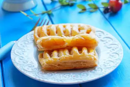 A new caramel apple pie