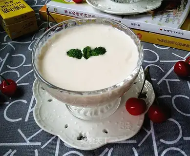 Banana yogurt