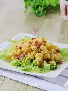 Bacon pasta